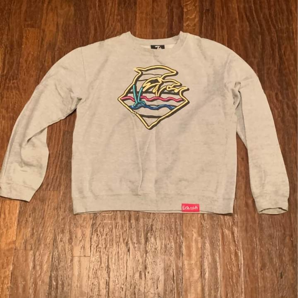Crewneck sweater